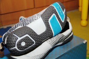 Skora Running Shoes - Outsole
