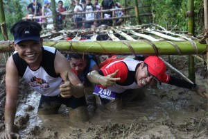2013 Merrell Adventure Run - Mud Crawl